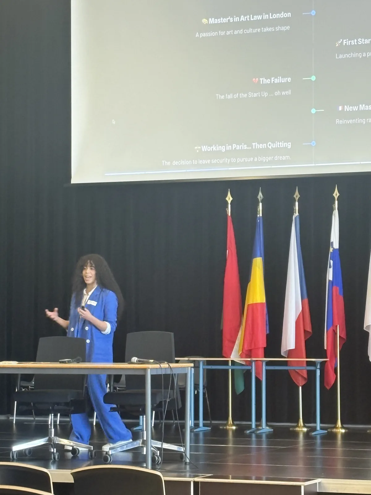 Presenting IDK-Yet on stage at the European School